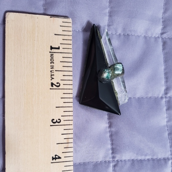 Brooch - Picture 2 of 3